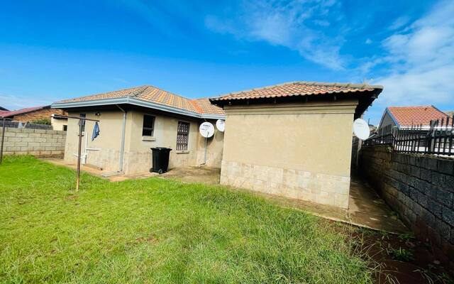 4 Bed House, Vosloorus Ext 2