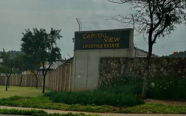3 Bed House, Capital Park